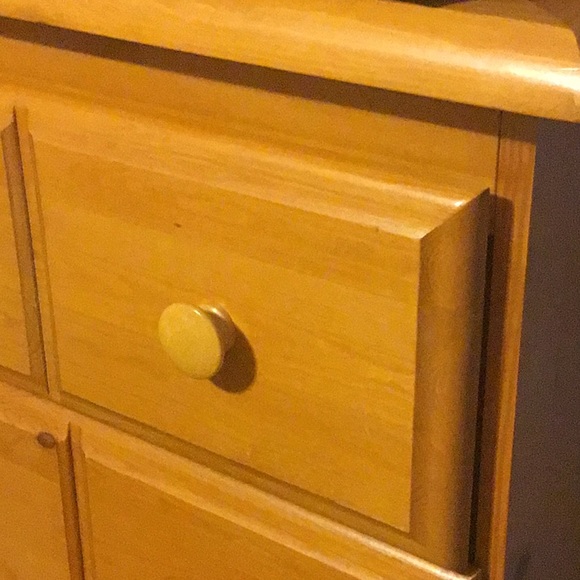 Meet your Posher, Cynthia - Picture 1 of 1